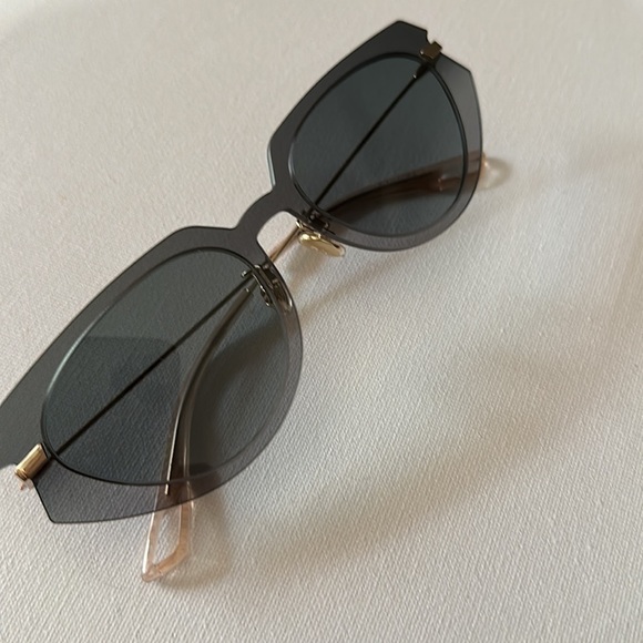 CHRISTIAN Dior Cat Eye 
DiorAttitude2 Gray Gold 53-19 140 lightweight - Picture 8 of 16